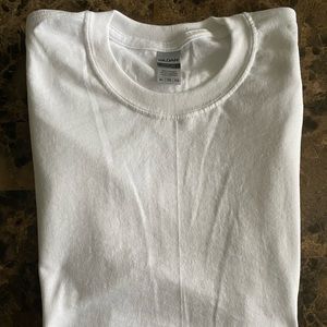 Gildan White undershirt Bundle! #23 shirts for $20